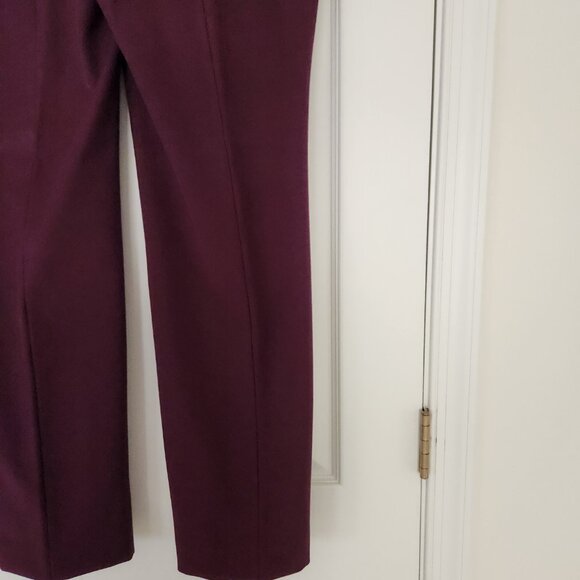 Chicos's Size 2 (Misses 12 Reg) Bi-stretch Career/Casual Pants Straight Leg Wine - Picture 12 of 13